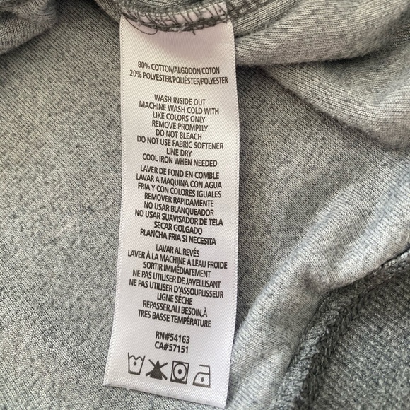 Calvin Klein Crewneck Sweatshirt - Picture 5 of 5